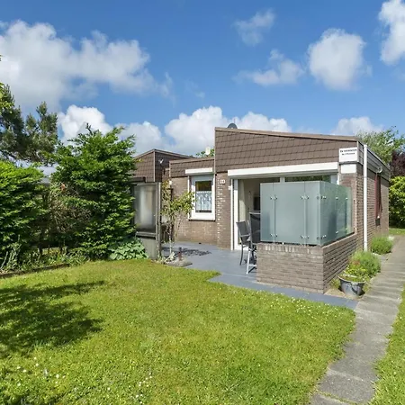 With Sunny Garden Holiday home