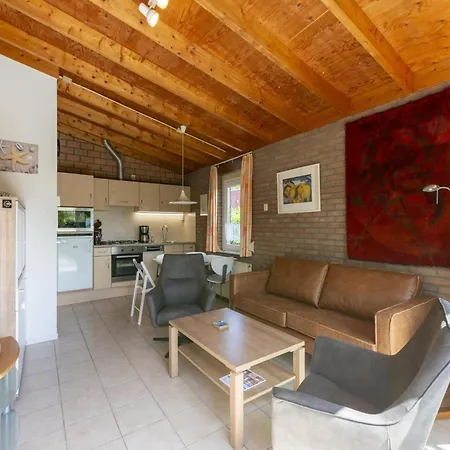 Holiday home With Sunny Garden *